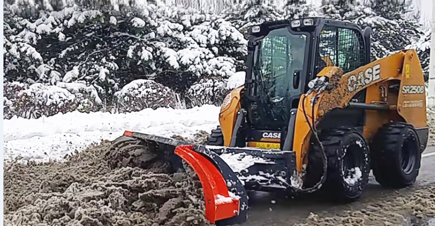 fh体育平台（中国）集团滑移清雪机与其兜兜转转，不如原地转个360°